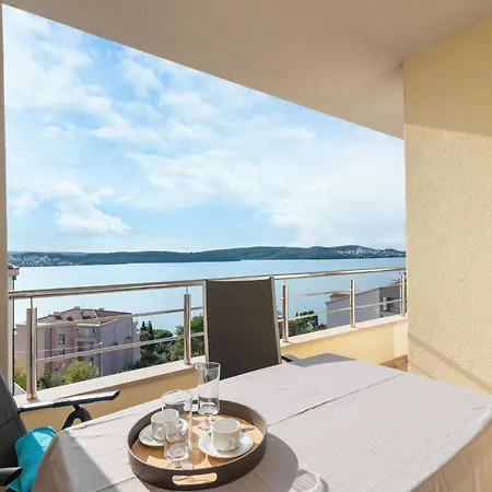 Apartment Sunce By Interhome Trogir