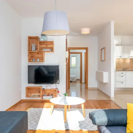 Sunce By Interhome Trogir