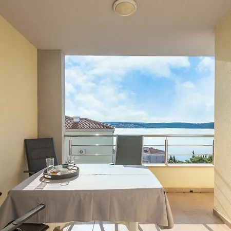 Sunce By Interhome Διαμέρισμα Τρογκίρ